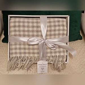 Woolsaur Plaid Supersoft Cashmere Blend Throw Blanket